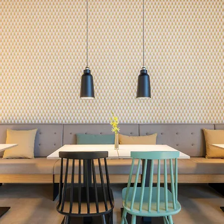 Hotel Leonardo Smart Hotel Vienna Airport 4*